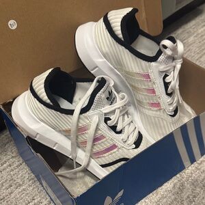 Adidas Swift Run X J Sz 8 NWT